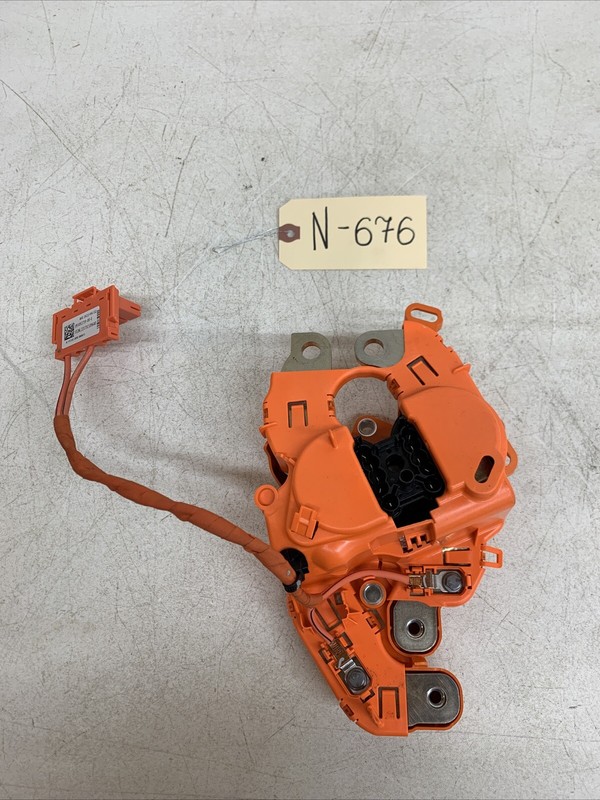 ⚡️20-23 TESLA MY BATTERY FC CONTRACTORINPUT HARNESS 147042600A 676B59