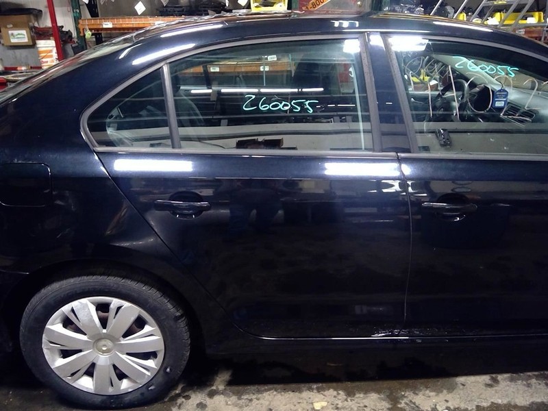 Passenger Rear Side Door Sedan Electric Windows Fits 11-14 JETTA 1754452