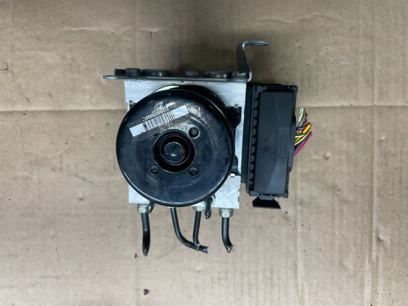 BMW ABS Pump 6777150 O0074 PS