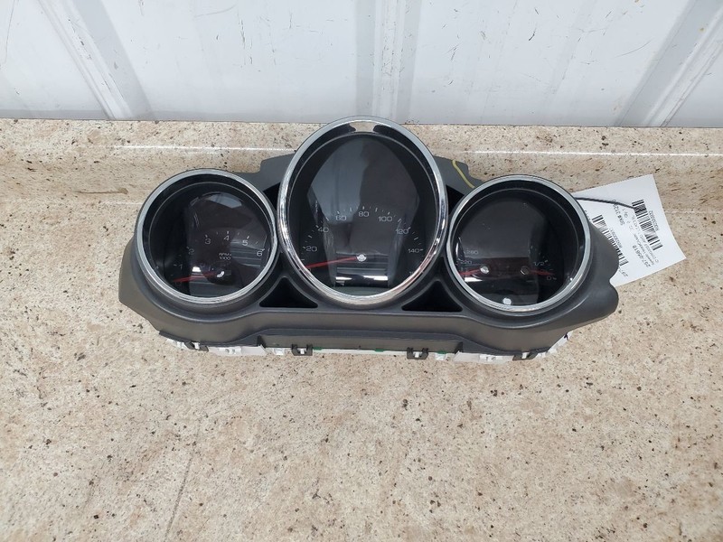 Speedometer Cluster MPH ID 20848789 Fits 08-10 CTS 300932