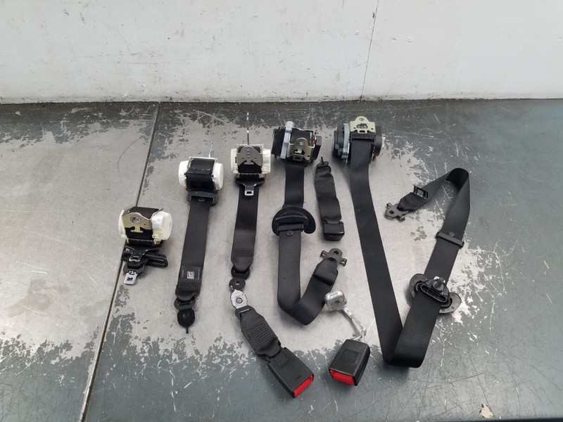2016 BMW M5 F10 Seat Belt Set #5706 B6