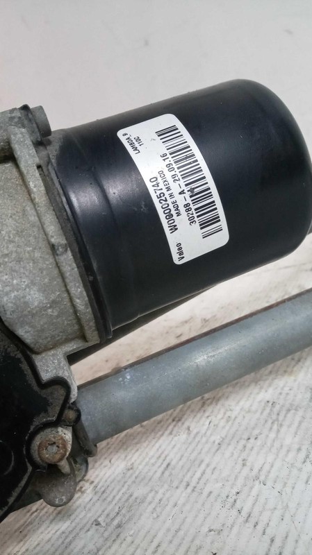 Used Windshield Wiper Motor fits: 2017 Gmc AcadiaGrade A