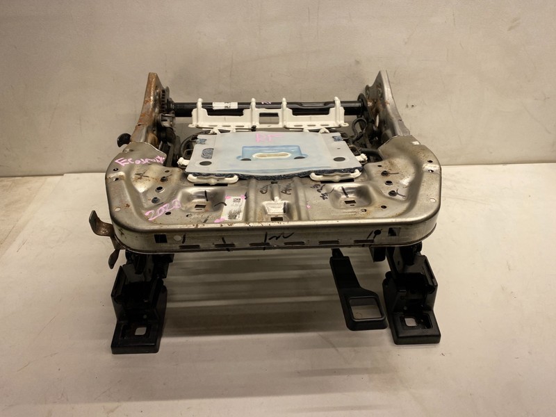 2018-2022 FORD ECOSPORT RIGHT PASSENGER FRONT SEAT MANUAL SEAT TRACK OEM