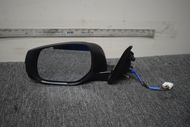 2014-2018 INFINITI Q50 DRIVER SIDE SIDE MIRROR FACTORY OEM