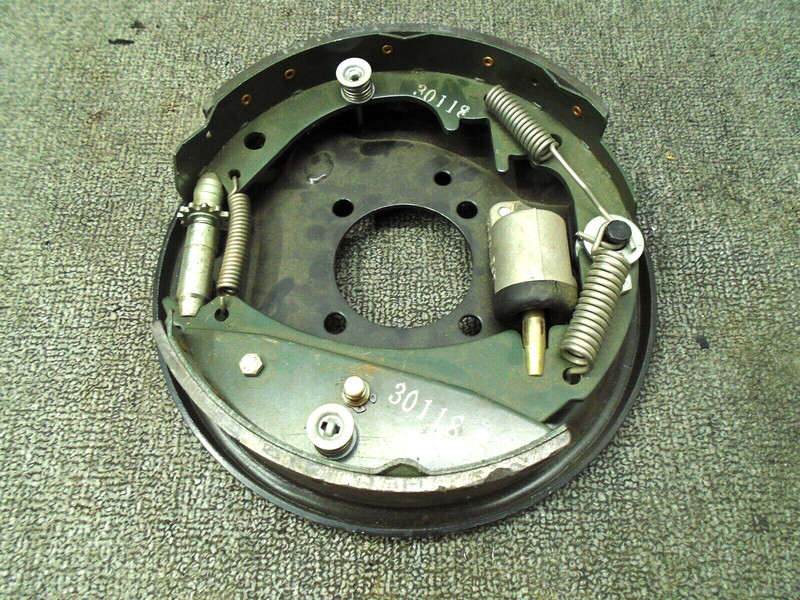 10" HYRAULIC BRAKE KIT ASSY P/N 11013 RIGHT HAND 3500# Trailer Brake Cluster Kit