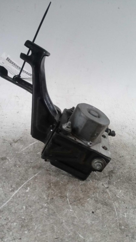 2017 Nissan Sentra ABS Pump & Motor Assembly OEM 476603RU1C 124K Miles