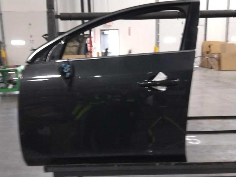 2012 VOLVO S60 V60 XC60 Left Front Door Grey 609334 Used 149K Miles