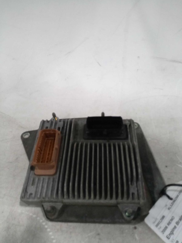 2006 Suzuki Reno Engine Control Module ECM OEM 293593 193K Miles Silver