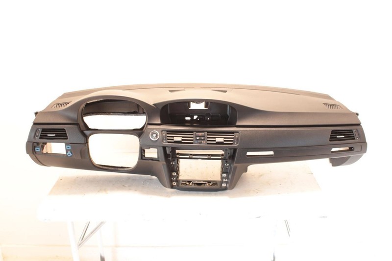 07-13 BMW M3 4.0L Black Dash Panel Assembly *Has some wear please see pictures*