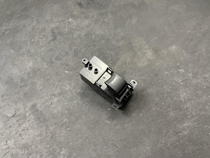 Rear Left Door Power Window Switch 2018 Acura MDX 35780-TZ6-H01 2014 2015 - 2020