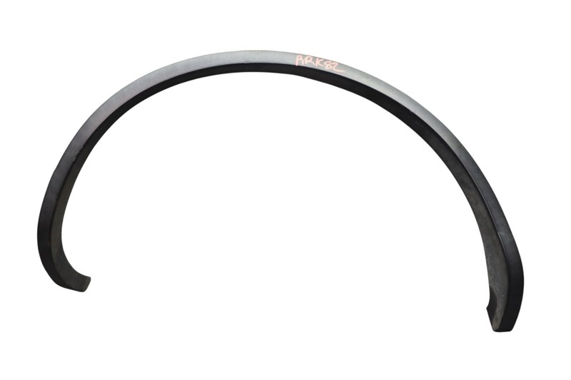 11-17 Volkswagen VW Touareg Rear Right Side Wheel Arch Molding 7P6854820 Oem