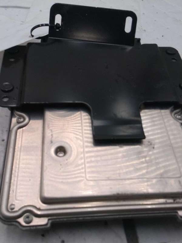 2017 Jaguar F-PACE Engine Control Module ECM C2D54092 OEM Used 100K Miles