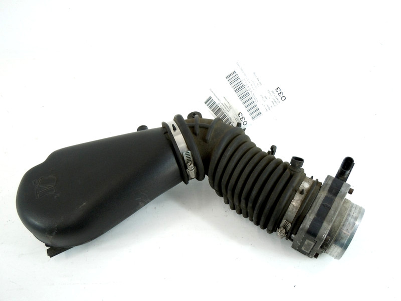 1999 99 Chevrolet S10 Blazer Air Intake Hose TubeW/ Adapter OEM