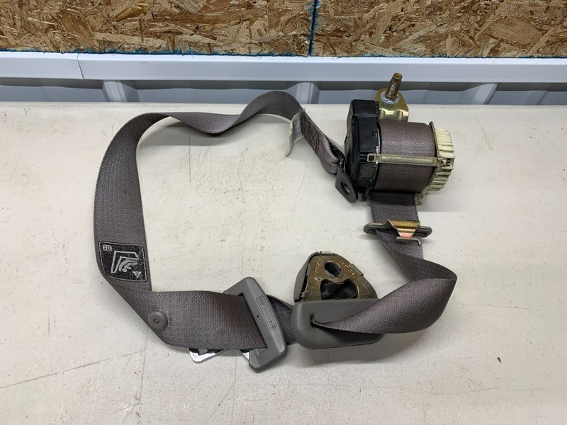 2002-2007 JEEP LIBERTY RIGHT PASSENGER SIDE FRONT SEATBELT COLOR TAUPE OEM