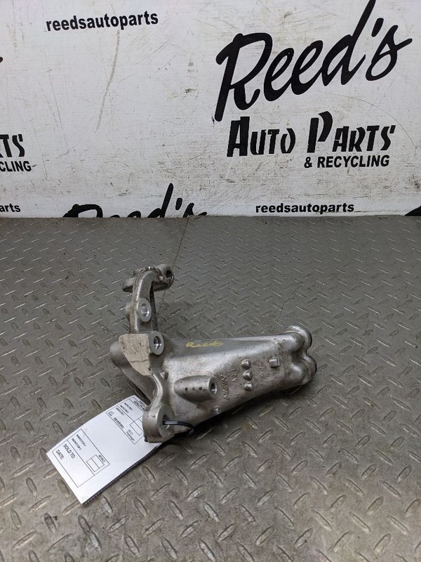 18-22 ACCORD PASSENGER LOWER CONTROL ARM/ SUB FRAME BRACKET ONLY1196127