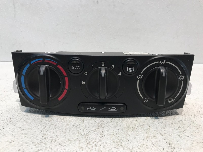 00-06 Mazda MPV Heat A/C Temperature Climate Control HVAC OEM