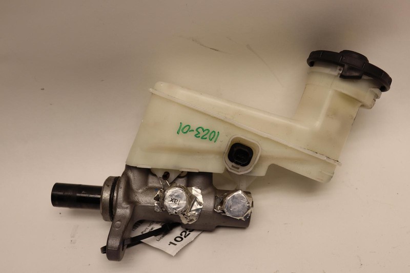 2015-2020 ACURA TLX 3.5L FWD POWER BRAKE MASTER CYLINDER W/ RESERVOIR OEM