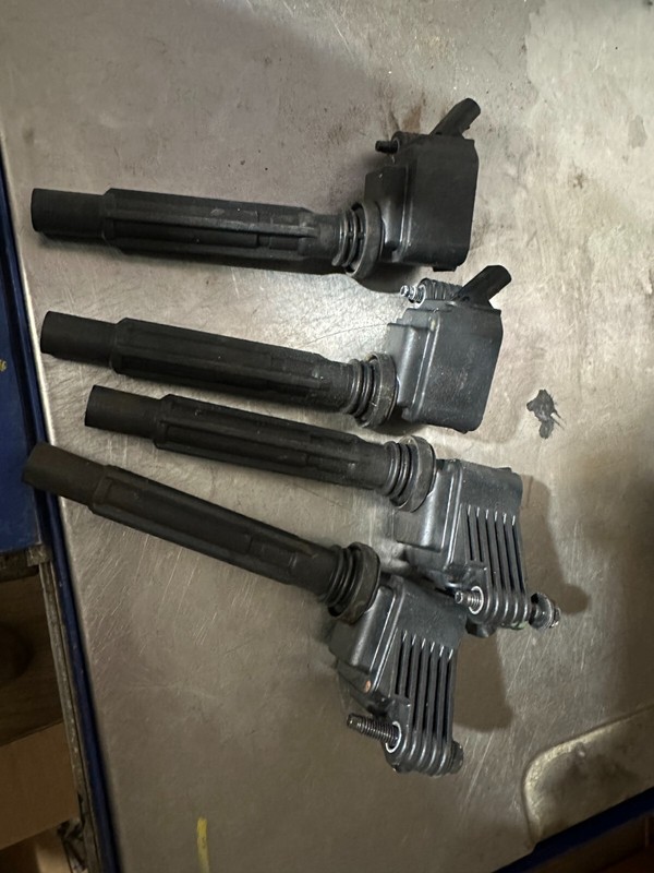 17-23 ALFA ROMEO GUILIA STELVIO WRANGLER OEM COIL PACKS COILPACKS - set of 4