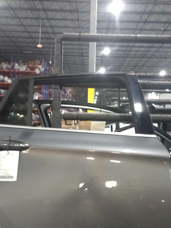 Buick Envision 2019 Right Rear Door Grey 253703 2411