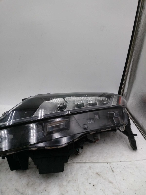 2020 Mitsubishi Outlander Sport Left Headlight Assembly Orange 718501 Used