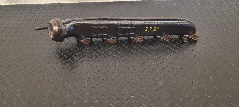 00-05 Ford Excursion 6.8L Right Passenger Exhaust Manifold 10-415 OEM YC2Z9430AA