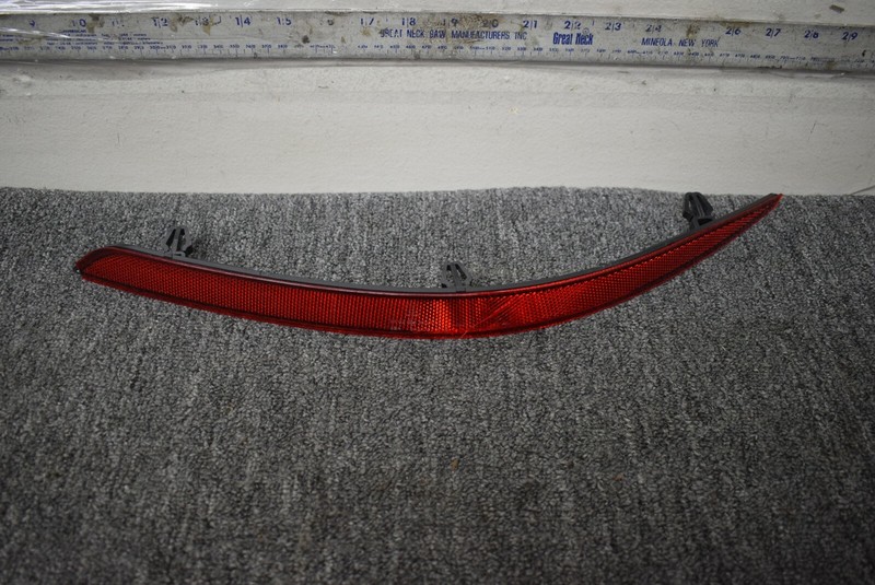 2019-2020 AUDI Q3 REFLECTOR PANEL FACTORY OEM