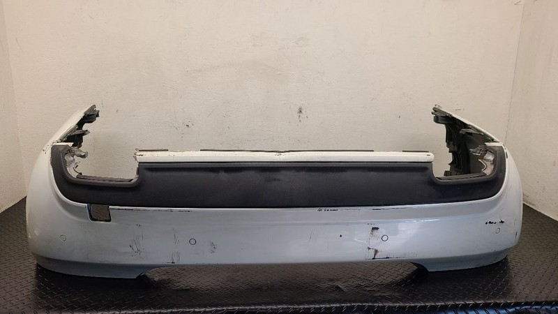 10-13 Mercedes-Benz S400 Rear Bumper Cover W/ Park Assist White OEM 2218804940
