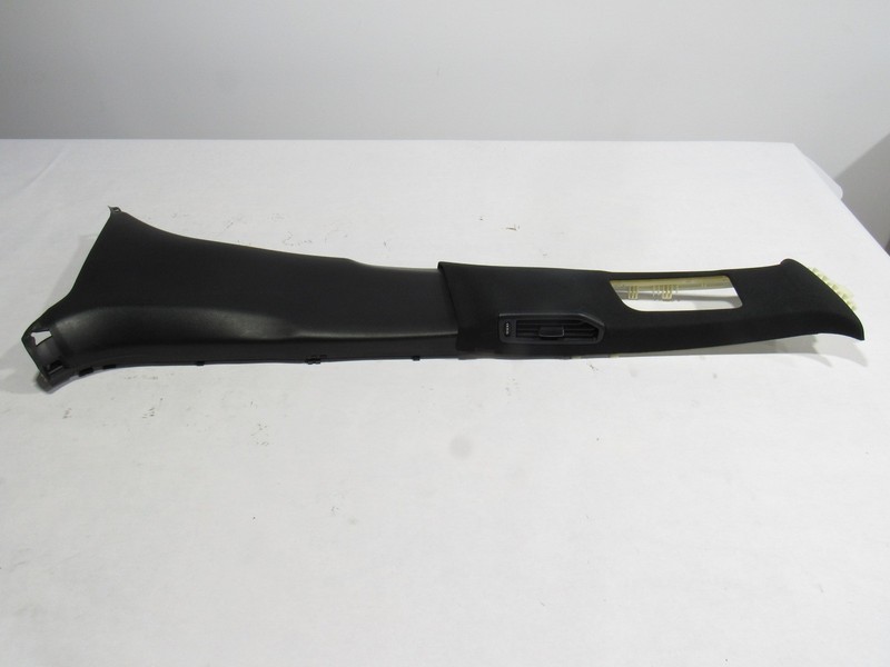 13-16 Mercedes GL450 X166 2013 Right B Pillar Cover Trim Panel W/ Vent Set ;:A