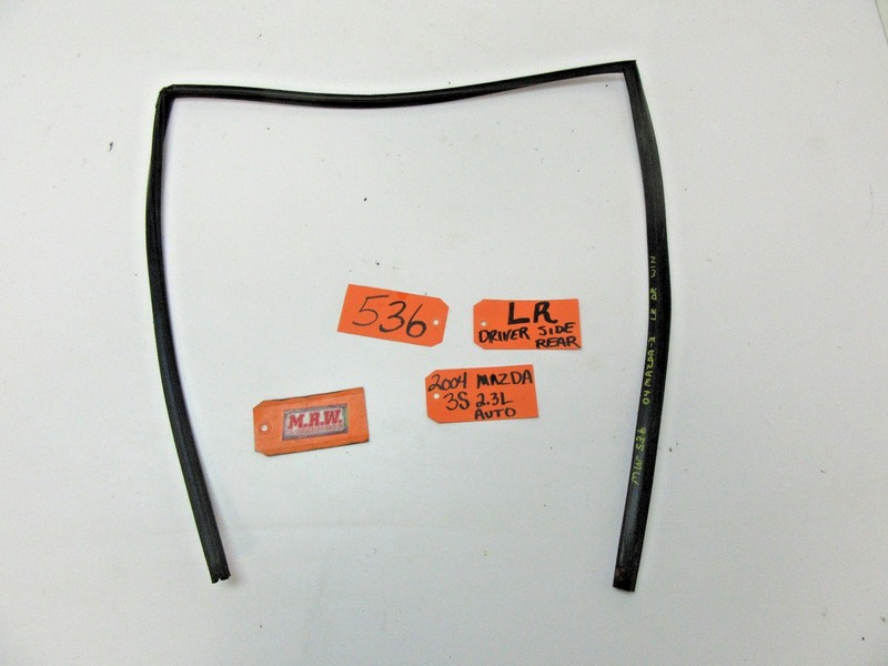 DOOR PANEL GLASS WINDOW RUBBER SEAL STRIP LEFT REAR BACK for 04-09 MAZDA 3 SEDAN