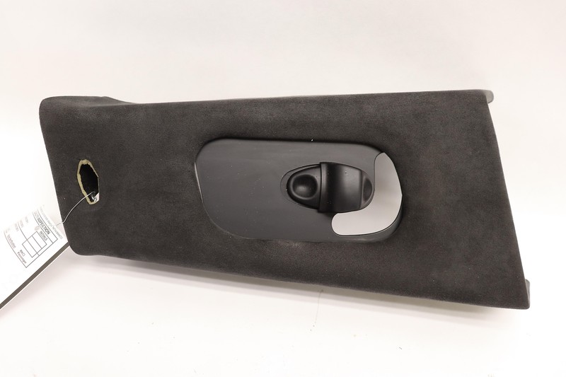 2014-2016 MASERATI QUATTROPORTE RIGHT SIDE B PILLAR UPPER COVER TRIM PANEL OEM