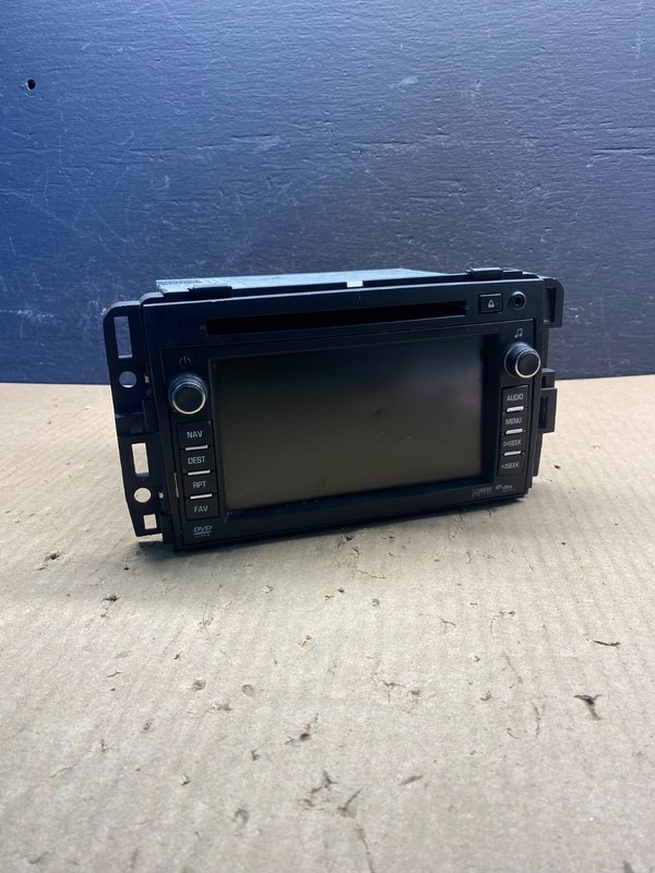 2010 2012 GMC Acadia Radio Display Screen AM/FM AUX OEM ac8944 DG