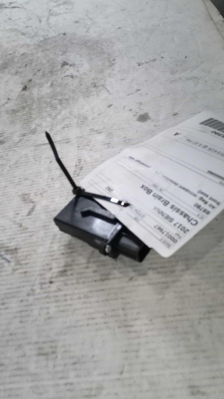 Used Air Bag Module fits: 2017 Toyota Sienna Air Bag occupant detection under pa