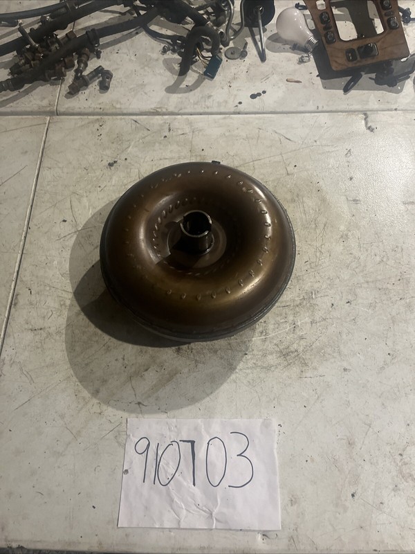 98-05 Mercedes E320 C320 CLK320 ML320 Transmission Torque Converter 2102500702