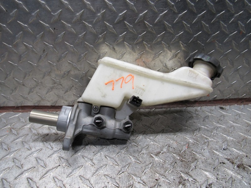 17-18 HYUNDAI ELANTRA SEDAN AT AUTOMATIC BRAKE MASTER CYLINDER