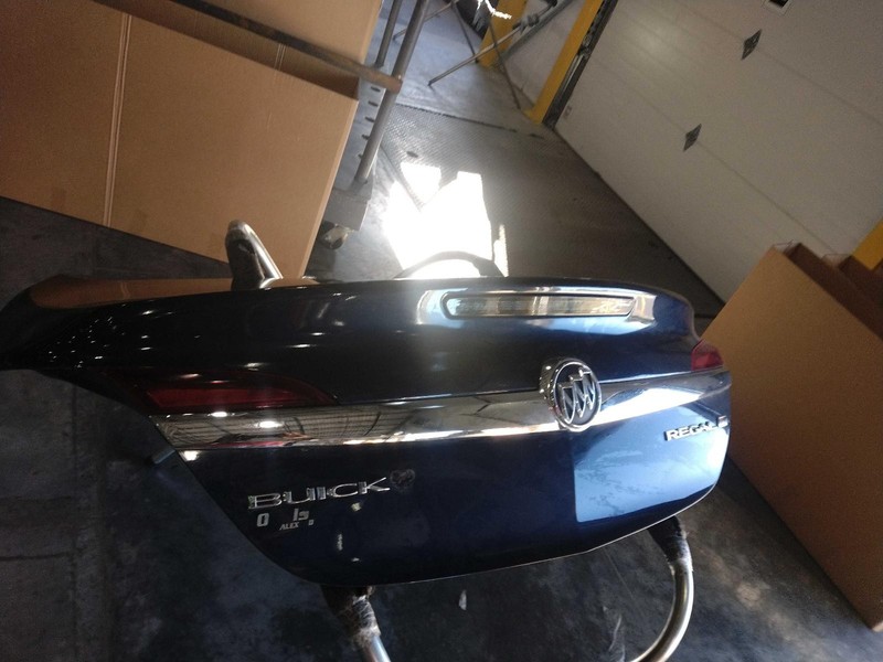2015 Buick Regal Deck Lid Trunk Lid OEM Blue 4DR Sedan 143K Miles