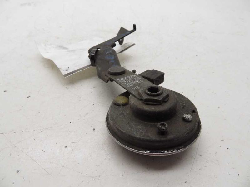 Horn 86510-53010 Fits 2001 IS300