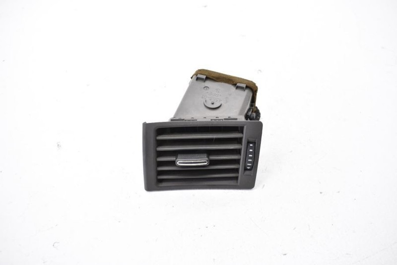 2002-2008 AUDI A4 1.8L TURBO DRIVER LEFT SIDE DASH VENT 8E0 820 901 F