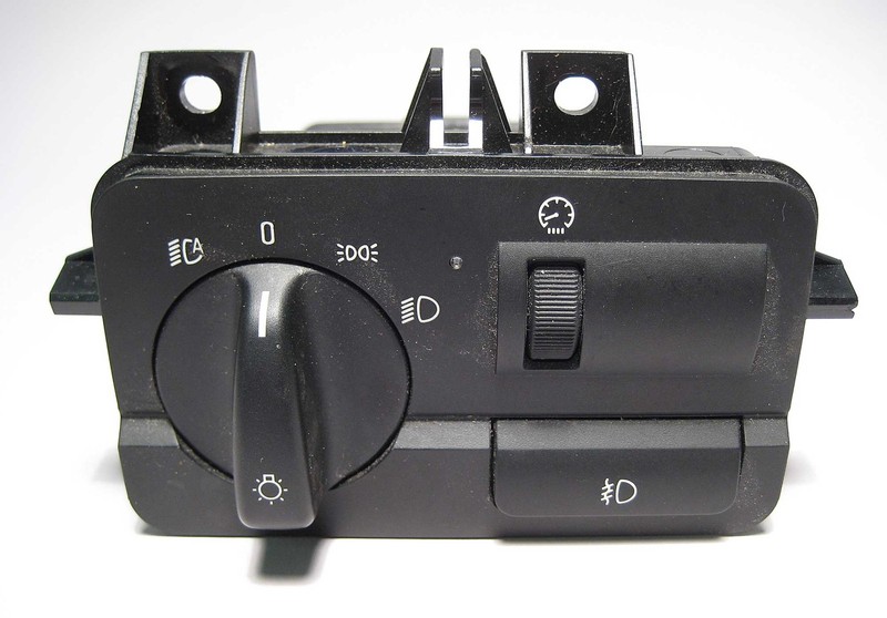 BMW E46 Headlight Switch w Xenon Rain Sensor Fog Lights 2002-2006 OEM