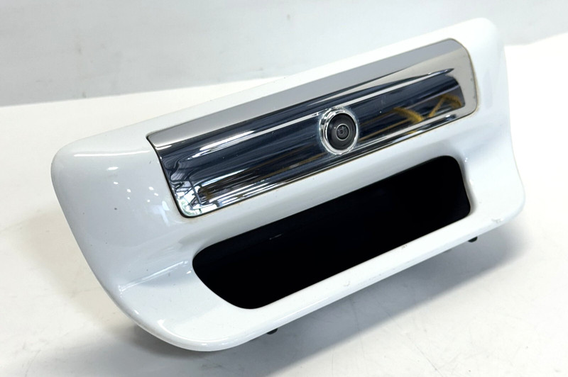 ✅ 2019-2025 RAM 1500 WHITE REAR TAILGATE HANDLE + BACKUP CAMERA 5TH GEN PW7 OEM