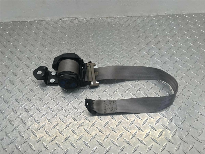 2003 DODGE DURANGO RIGHT PASSENGER REAR RETRACTOR OEM 5GY941DVAG