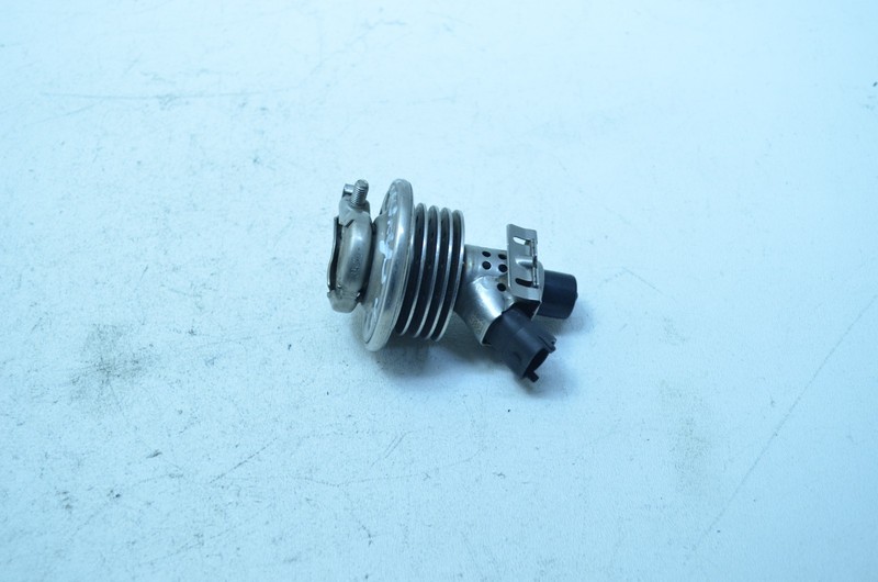 12-14 VOLKSWAGEN PASSAT 2.0L DEF DIESEL EMISSIONS FLUID INJECTOR MODULE OEM