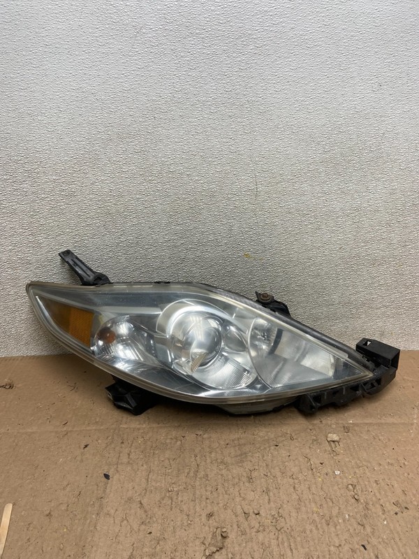 2006 2007 Mazda 5 Right Passenger RH Side Halogen Headlight OEM Y3422 DW