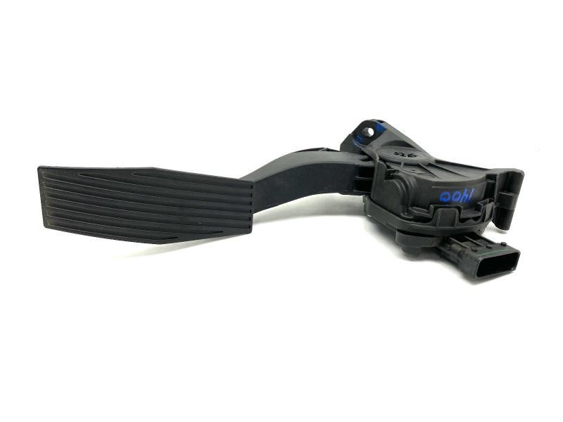Accelerator Gas Pedal 13237352 Fits 2014-2020 Chevrolet Impala 70228