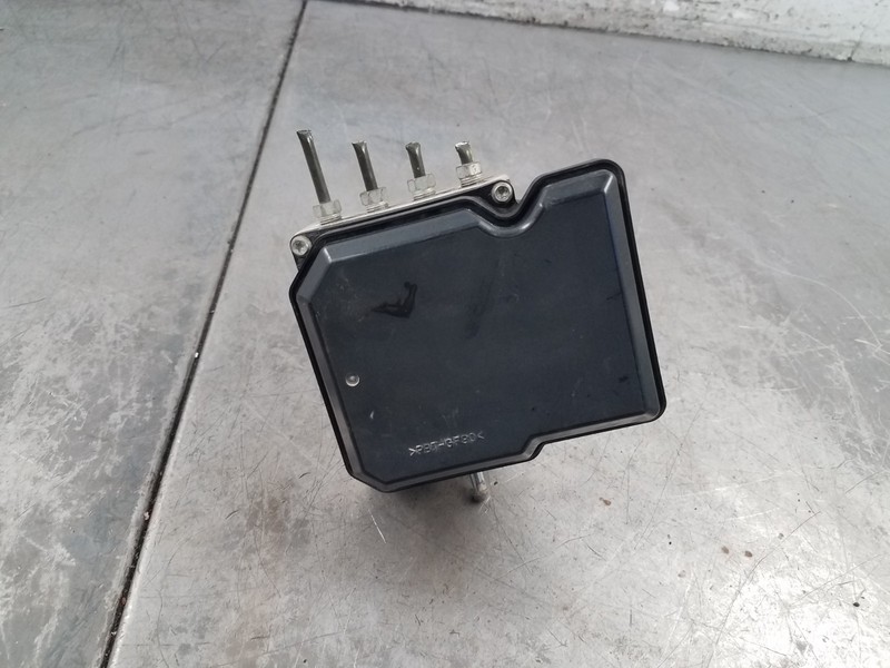 2014 Nissan Juke Nismo RSABS Brake Pump Module#0361 V7
