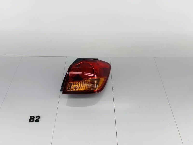 11-19 MITSUBISHI OUTLANDER SPORT REAR RIGHT SIDE OUTER TAIL LIGHT BRAKE LAMP OEM