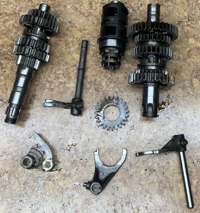 2009 Yamaha XV250 V Star Engine Motor Transmission Tranny Gear Shift XV 250