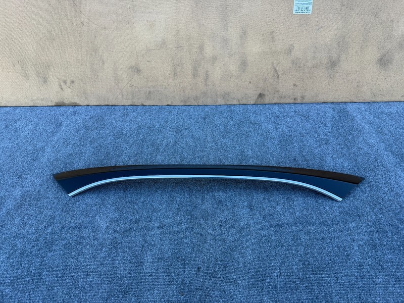 INFINITI QX30 2017-2019 OEM LIFTGATE TAILGATE TRUNK LOWER TRUNK MOLDING TRIM