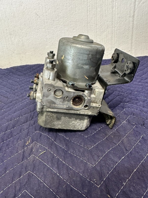 2008 Chevrolet Malibu Abs Pump Control