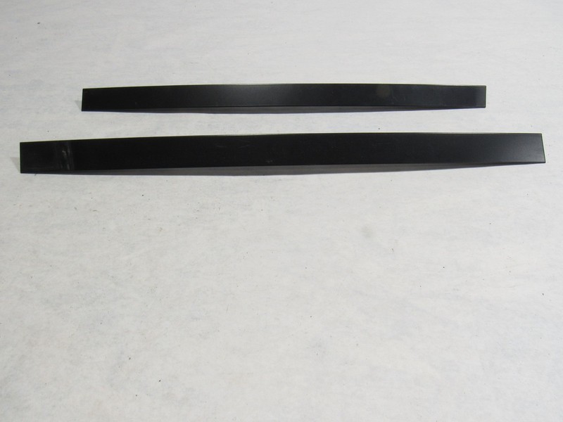 10-12 Land Range Rover HSE L322 2012 Rear Left Door Window Molding Frame Trim |O