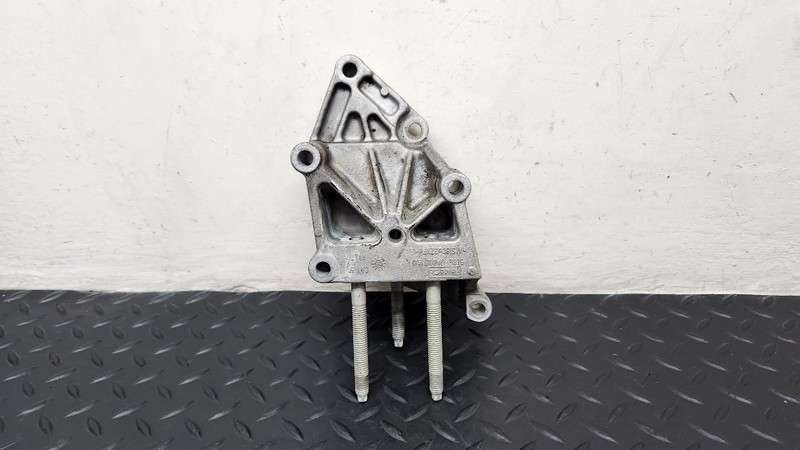 05-08 Ford Escape 3.0L Engine Front Support Bracket OEM 3M4Z-6038-CA